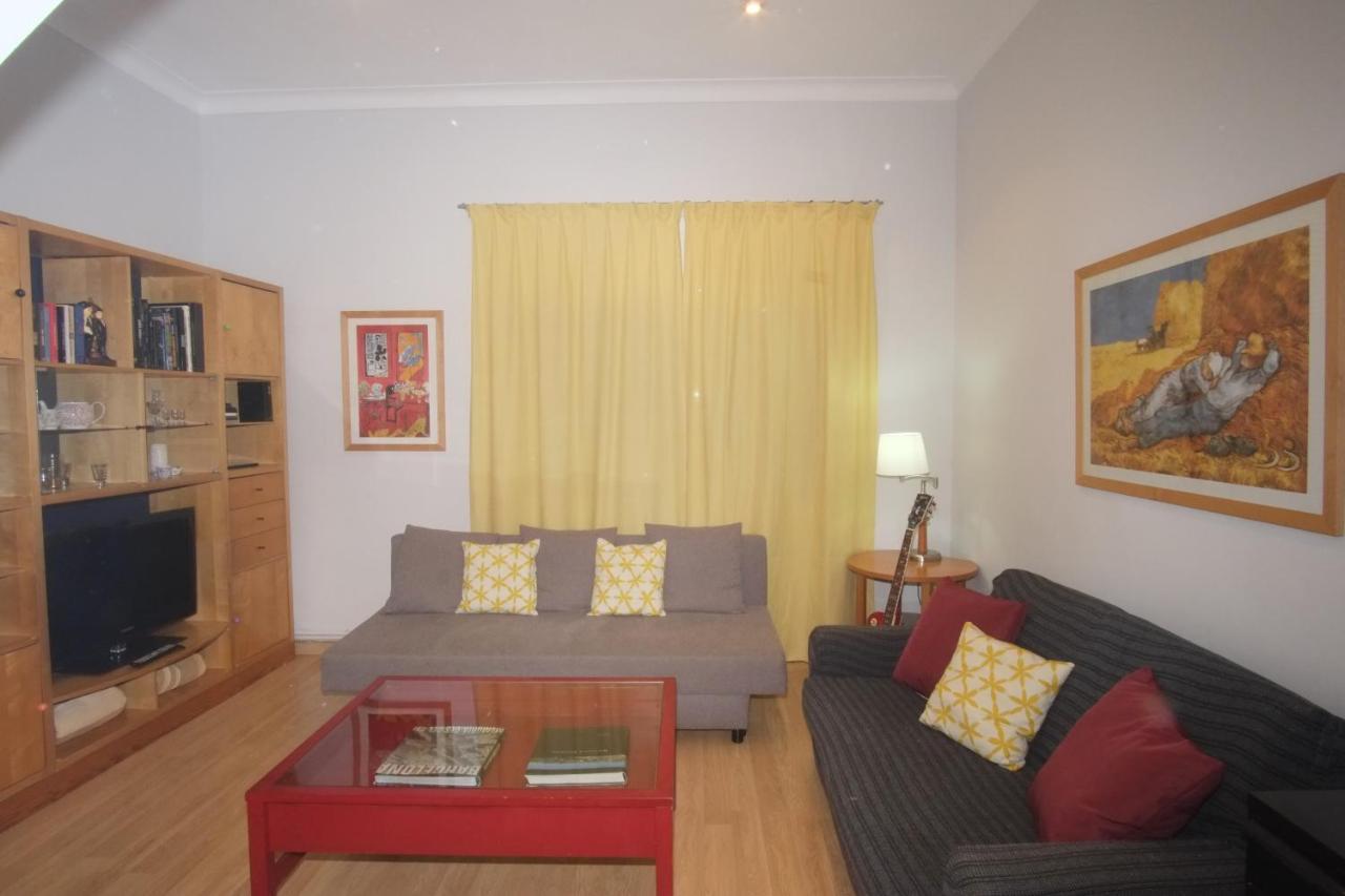 Lovely Apartment At Park Gueell Барселона Екстериор снимка