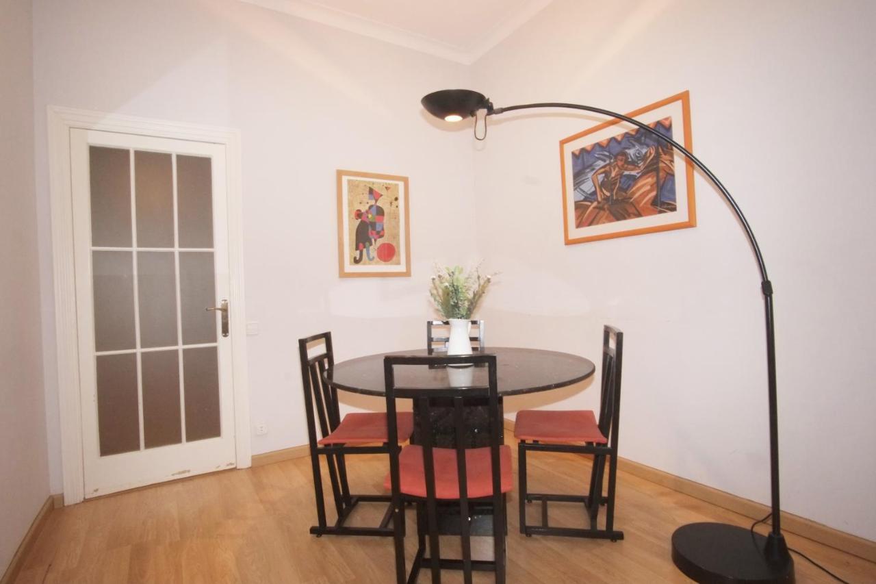 Lovely Apartment At Park Gueell Барселона Екстериор снимка