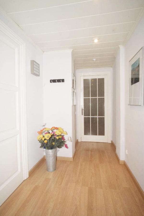 Lovely Apartment At Park Gueell Барселона Екстериор снимка