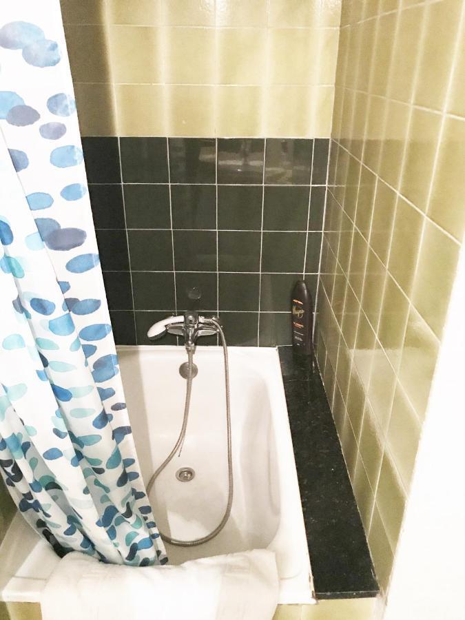 Lovely Apartment At Park Gueell Барселона Екстериор снимка