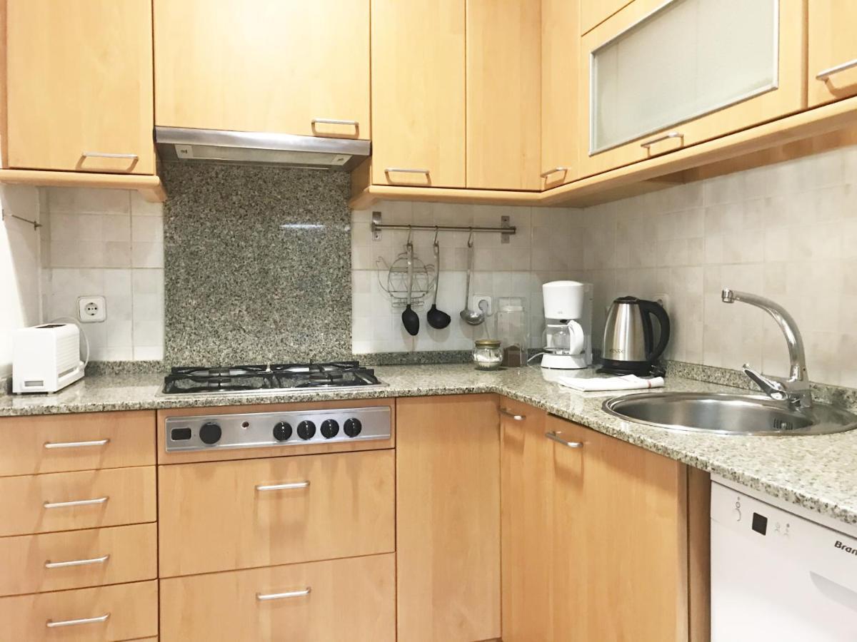 Lovely Apartment At Park Gueell Барселона Екстериор снимка